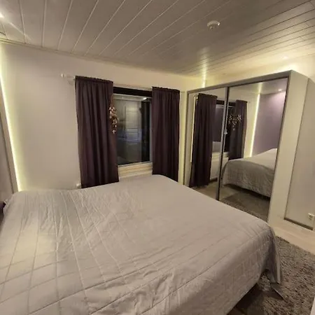 Kodikas Talo Laehellae Napapiiriae Apartment *